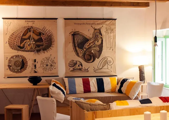 Borgo Petelia, Casa Castiglione, Antica Casa Su Due Piani Con Scala Esterna Nyaraló *