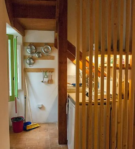 Borgo Petelia, Casa Castiglione, Antica Casa Su Due Piani Con Scala Esterna Dom wakacyjny Strongoli